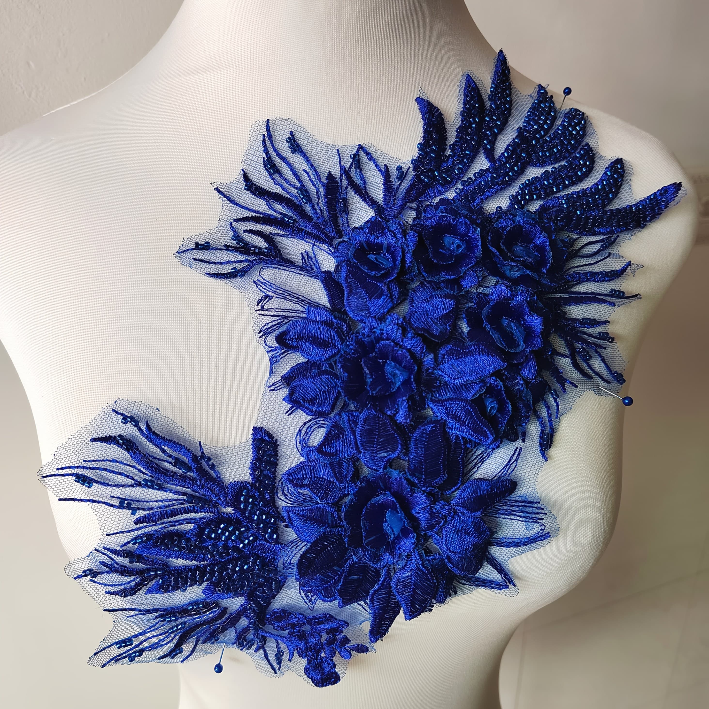 TEMU Embroidered Sequined Flowers