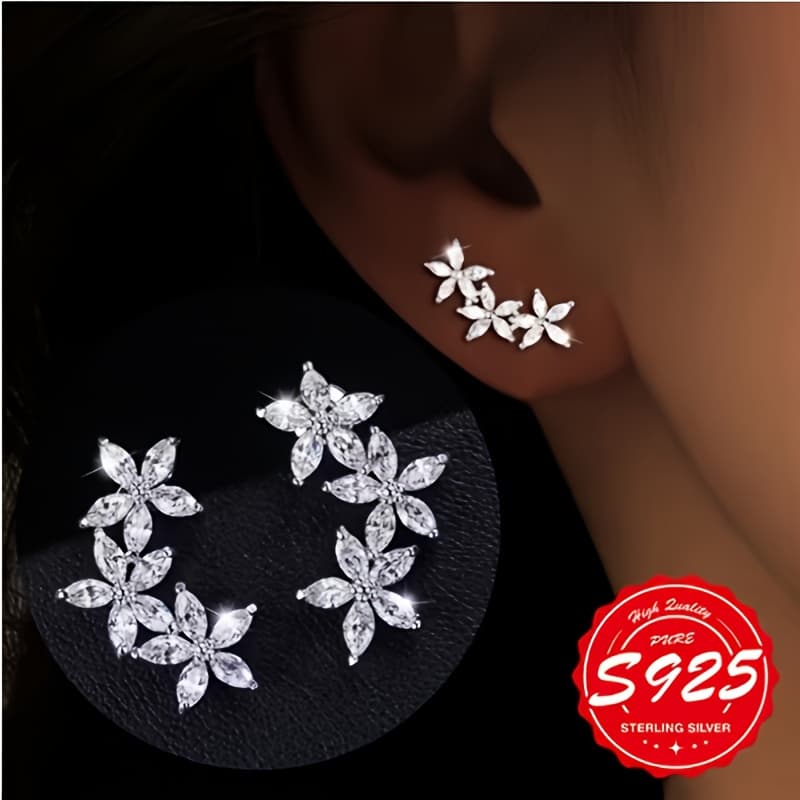 TEMU A Set Of S925 Golden Earrings For Ladies, Featuring A Five-petal , Is Elegant And Unique. Perfect For Daily Wear And An Gift For Ladies. It Has Of Allergic Reaction.
