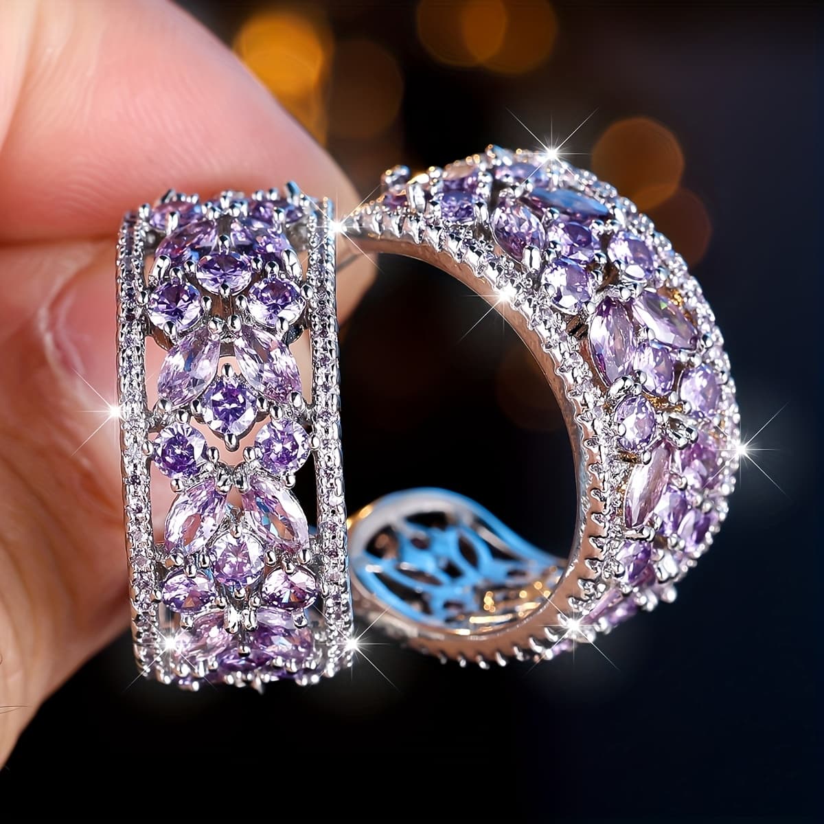 TEMU Pair Of Luxurious And Elegant Women' Flash Earrings, Great Charm, Silvery Color, Bridal Jewelry Banquet Party Jewelry Earrings