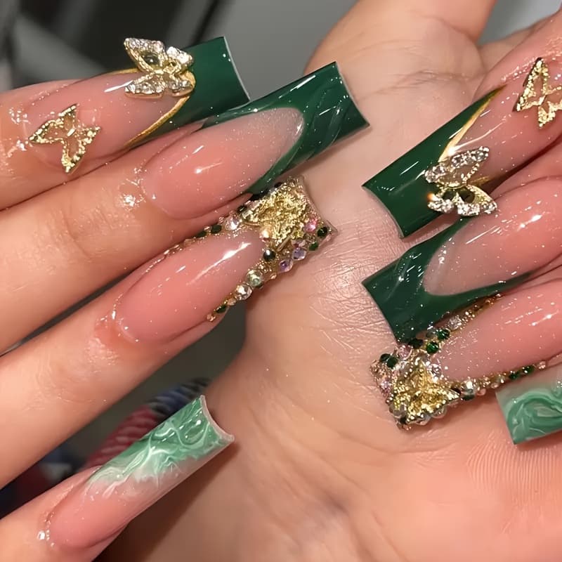 TEMU A Set Of Fake Nails, Fashionable And Elegant, With Green Trim, Golden Glitter, And Halo, Suitable For And. The Box Includes A Nail File And Jelly Glue For Easy Wearing