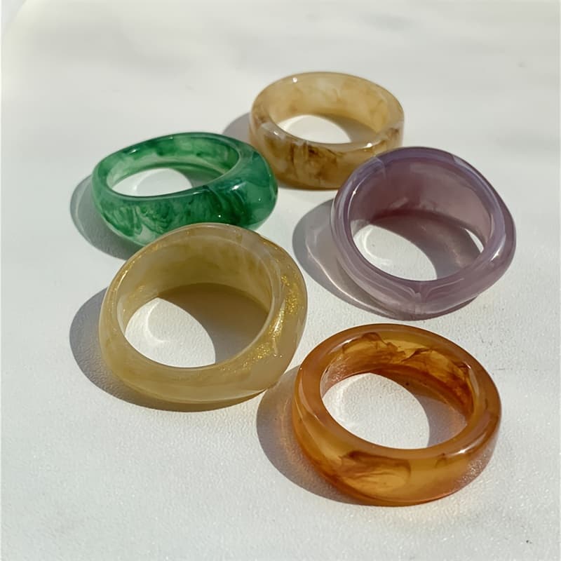 TEMU Set Of 5 Vintage European And American Geometric Color Resin Rings, Hand- Texture Inlaid With , Women Stacked And Premium Versatile Style, A Gift For Mom, , And Good Sisters