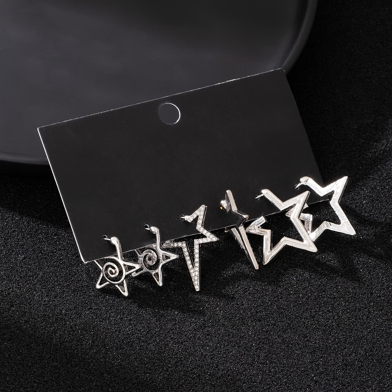 TEMU 3 Pairs Gothic Dark Hip-hop Star Inlaid Irregular Star Trendy All- Individual Fashion Ear Jewelry Set Card