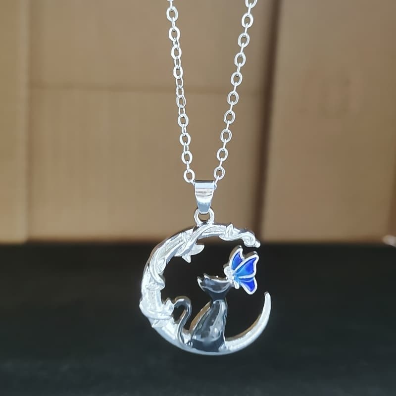TEMU A Women's Fashion Pendant Necklace Featuring A Forest- Black Cat With A Branch And A Moon, Designed For Everyday Wear And Vacation Additions