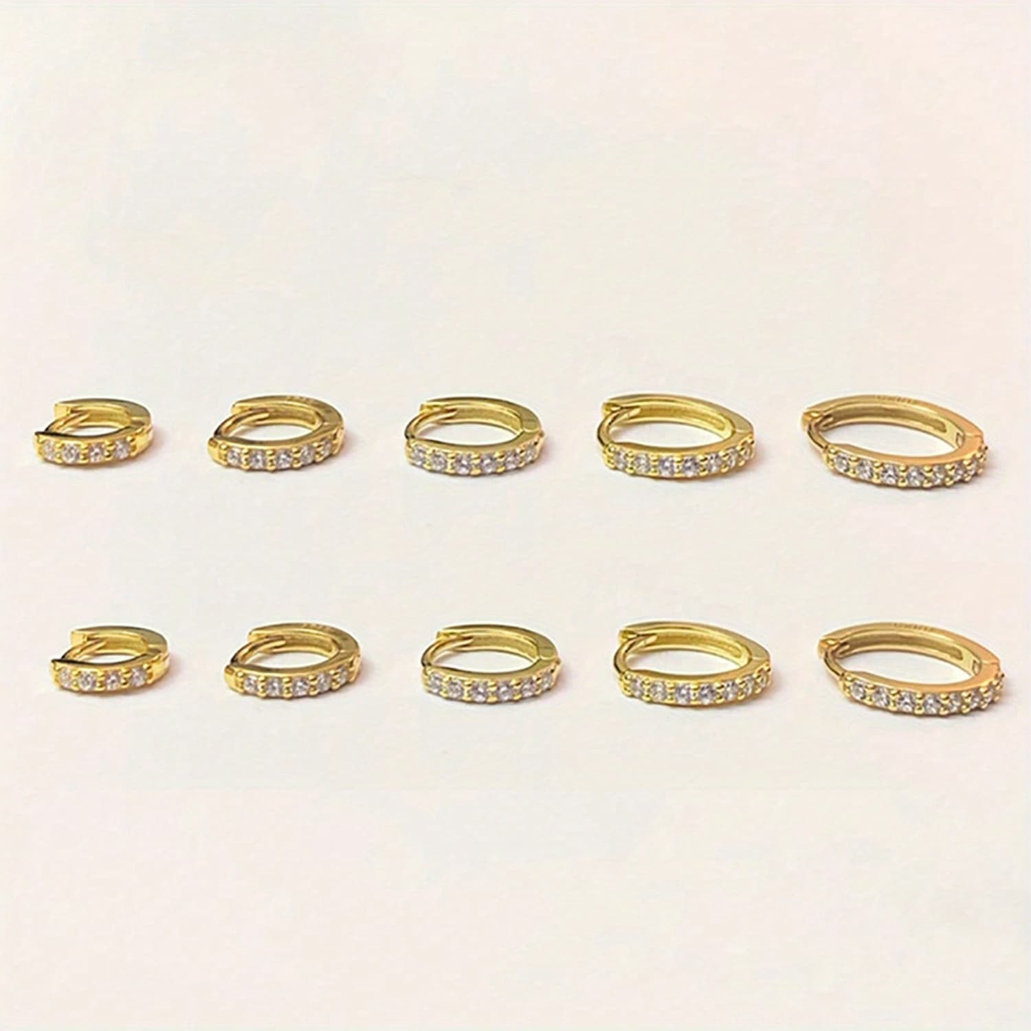 TEMU 5 Pairs Small Hoop Earrings Set For Women, Cartilage Hoop Earrings Lightweight Small Hoop Huggie Earrings Multiple Piercing Hypoallergenic Cartilage Hoop Earrings For Women Trendy Jewelry Gifts