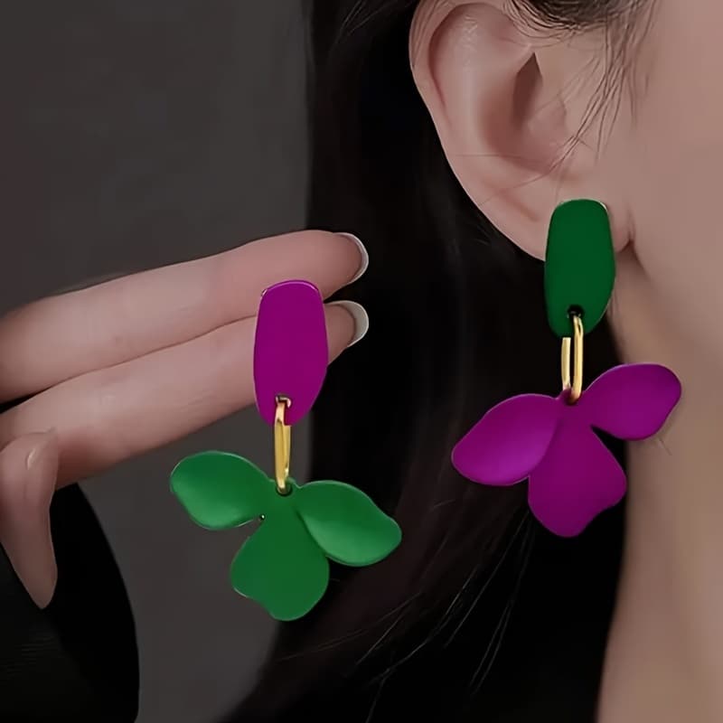 TEMU [dangle Earrings For Daily Wear] Asymmetric Purple And Green Floral Dangle Earrings, Women's Fashion Jewelry, Alloy, Coated, No Enamel, For Daily Wear And Parties