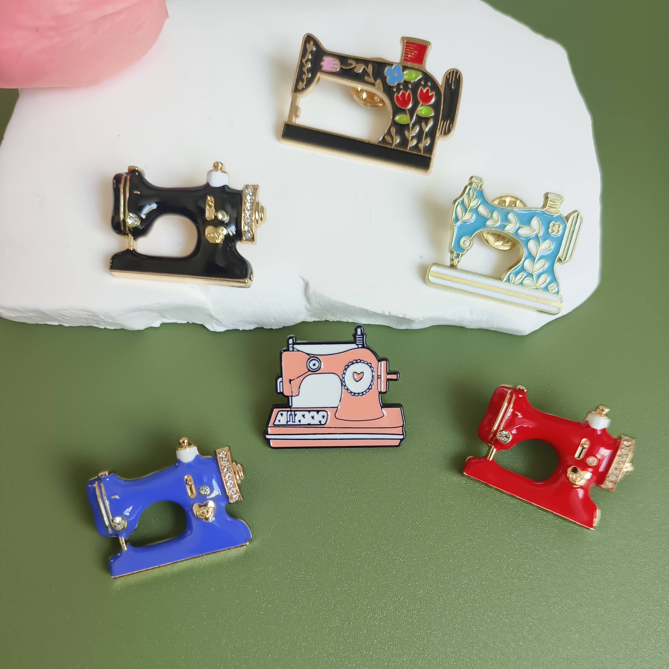 TEMU 6pcs Women's Brooch, Lapel Pin, And Scarf Clip Set, Sewing Machine Style Brooch Set, Versatile Autumn And Winter Lapel Pin And Scarf Clip Accessories