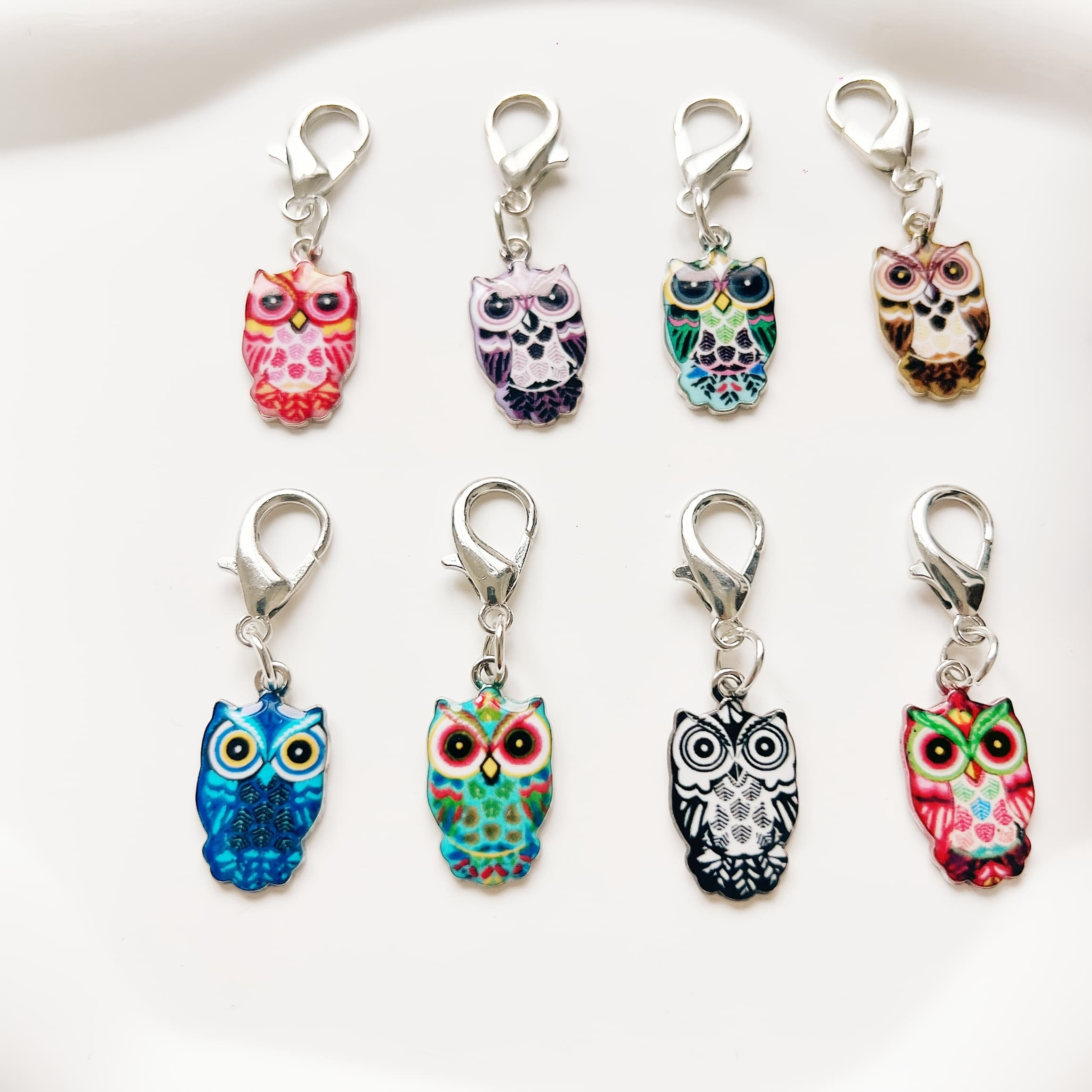 TEMU 8pcs Fun Colorful Owl Alloy Keychain Set, Ideal For Bag Decorations, Unique Gift, Gift, Birthday Gift, Party Gift, Keychain Accessory