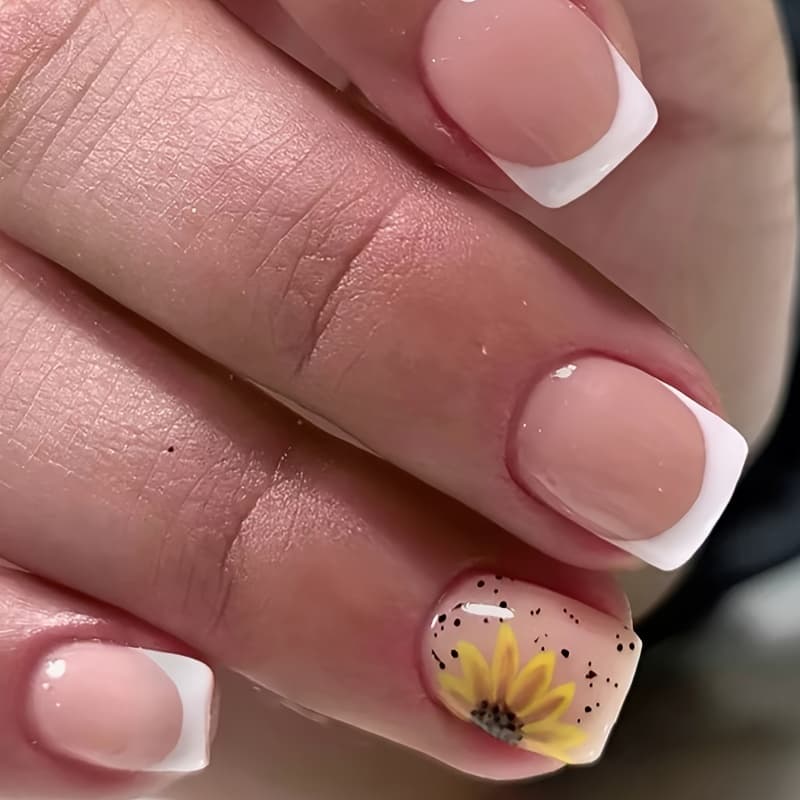 TEMU Short Pure Desire French Sunflower Nail Art Cute Sunflower Wearable Nail Piece