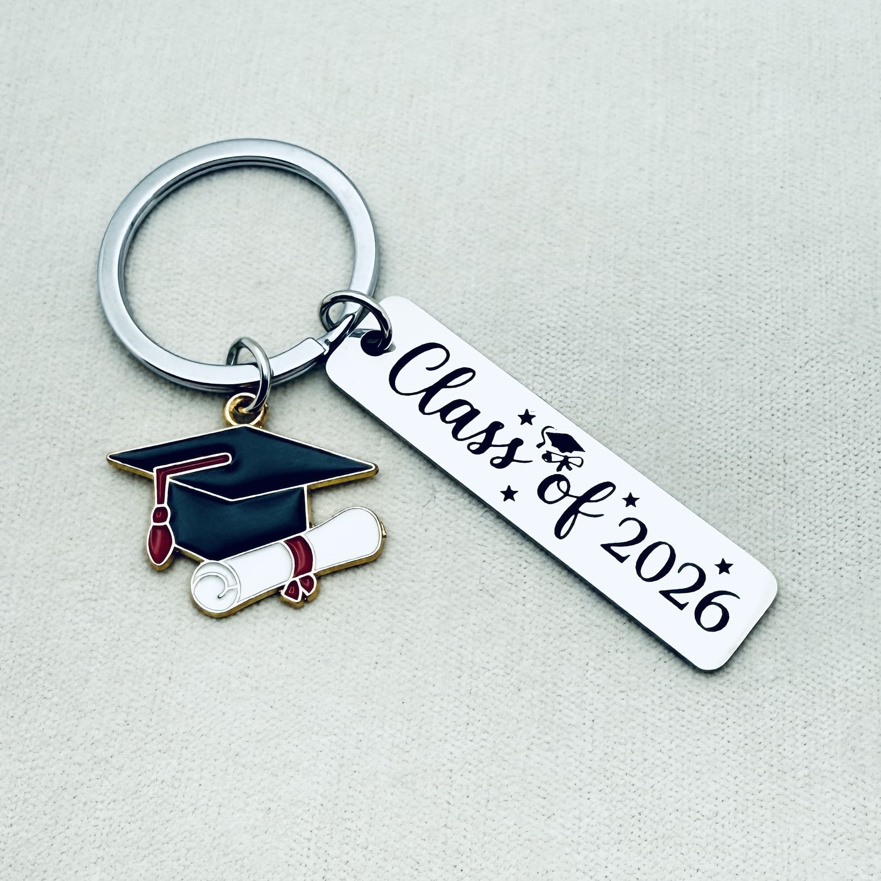 TEMU 1pc 2026 Graduation Gift Keychain | Perfect For High School And College , Fashionable And Durable, Iron And Stainless Steel Material