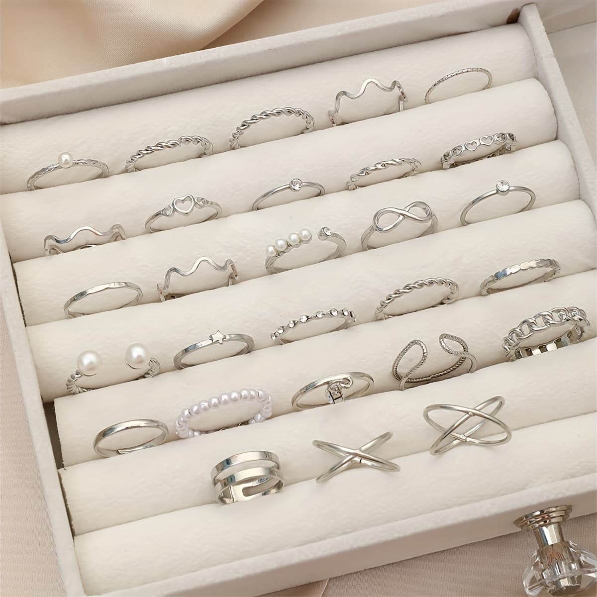 TEMU Minimalist Heart-shaped Wave Geometric Stackable Ring Set, 28pcs Pack