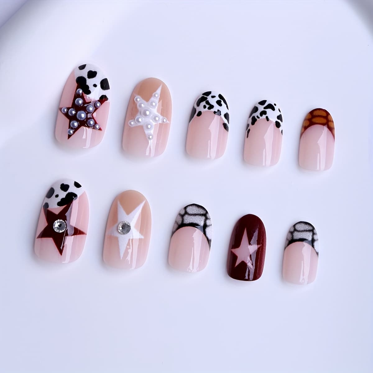 TEMU 24pcs Of Short Oval Press On Nails Nails For Autumn And Winter Color Black And Pattern -pointed Crocodile Pattern White Party Portable Fake Nails With Jelly Glue 1pc 1 Rubbing Strip