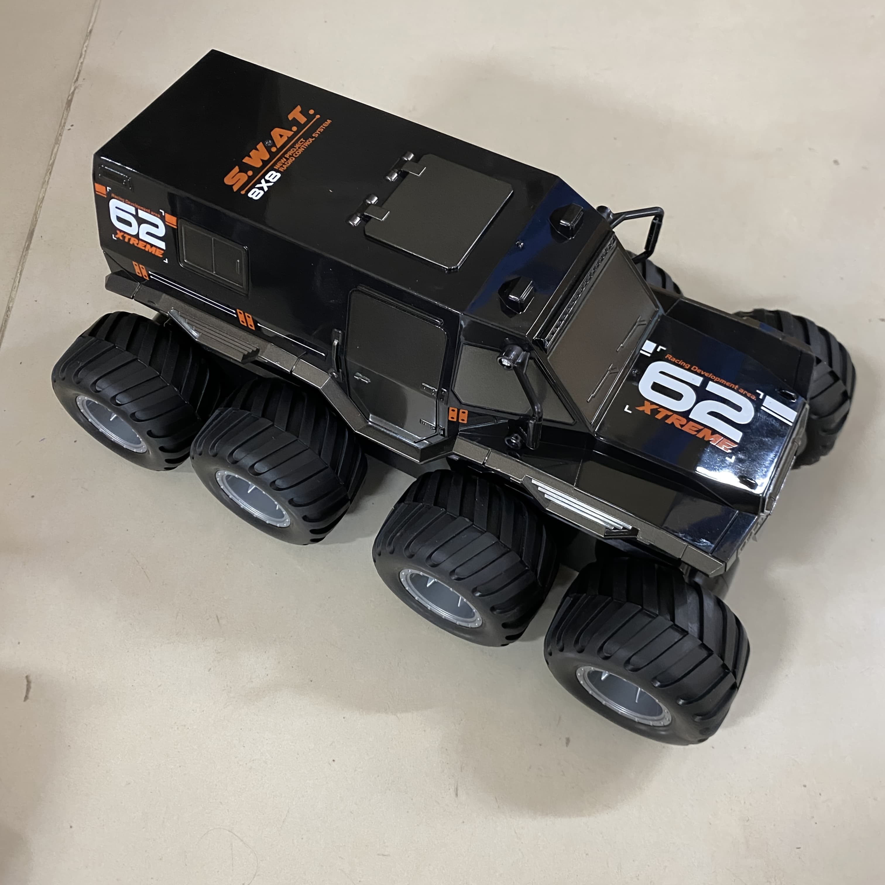 TEMU 4 Motor, Wheel Drive, Wheeled Off-road Armored Climbing Remote Control Vehicle, Amphibious, Oversized Body, , Christmas, Halloween, Thanksgiving
