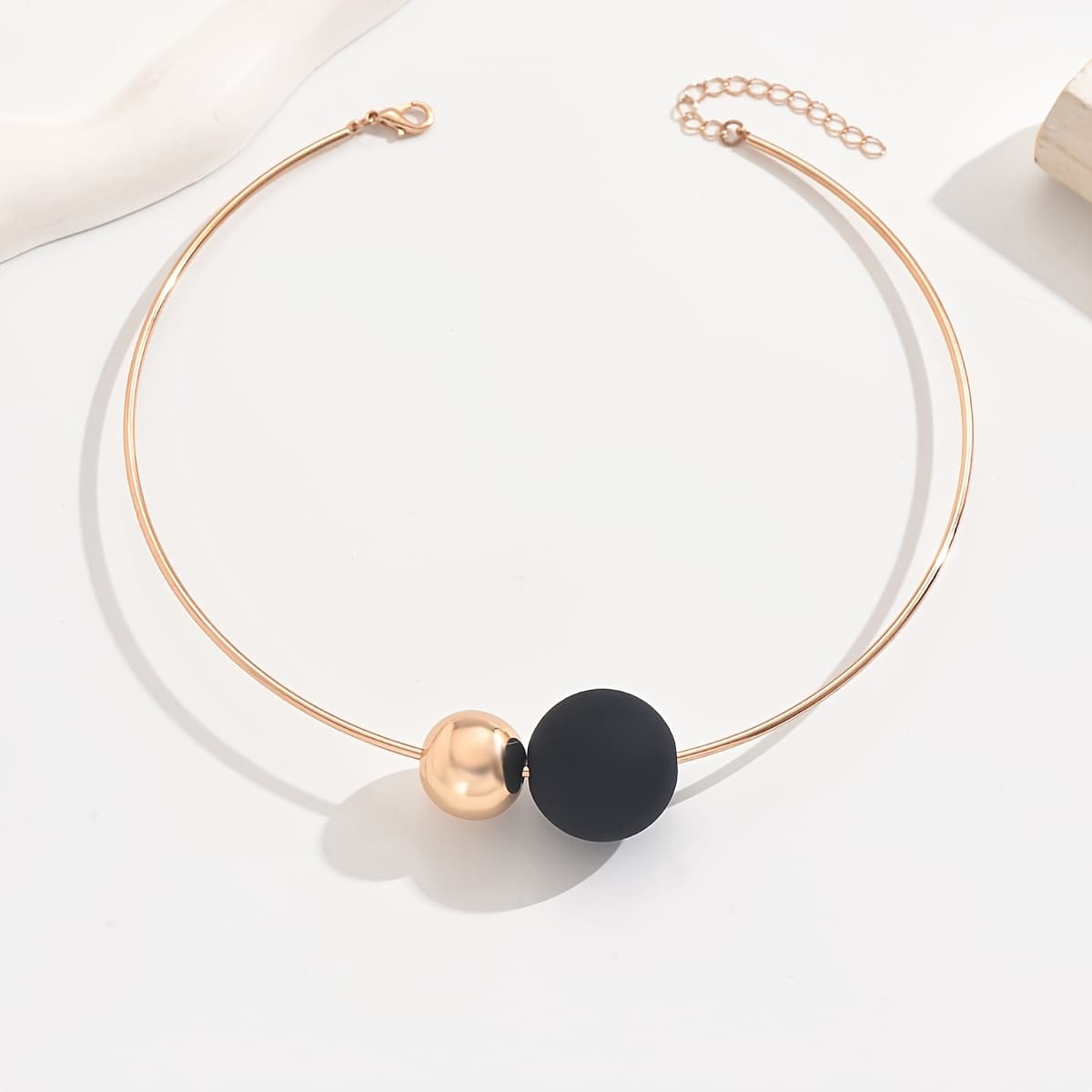 TEMU Fashionable Minimalist Metal Choker With Asymmetrical Design
