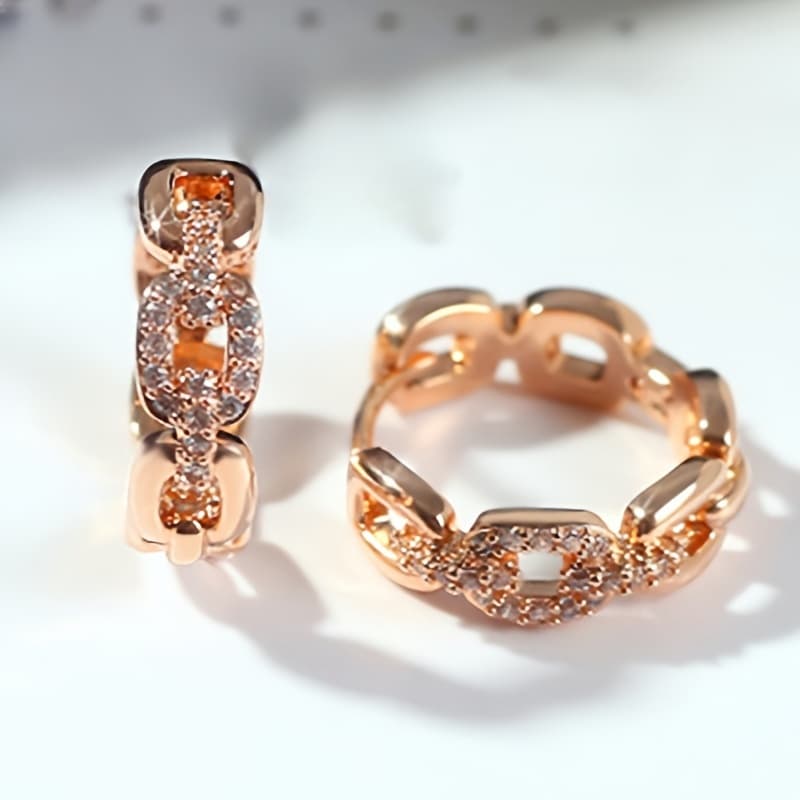 TEMU 1 Pair Of Women's Fashion Hoop Earrings With Shiny Synthetic Zirconia Geometric Chain Circle Earrings For Daily Casual Party Jewelry ()
