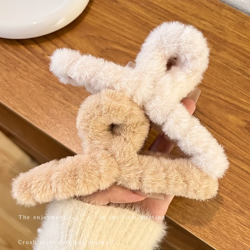 TEMU 2-pack Fluffy Claw Clips For Women, New Autumn/winter Style, High-end Plush Shark Clip Hair Accessories For The Back Of