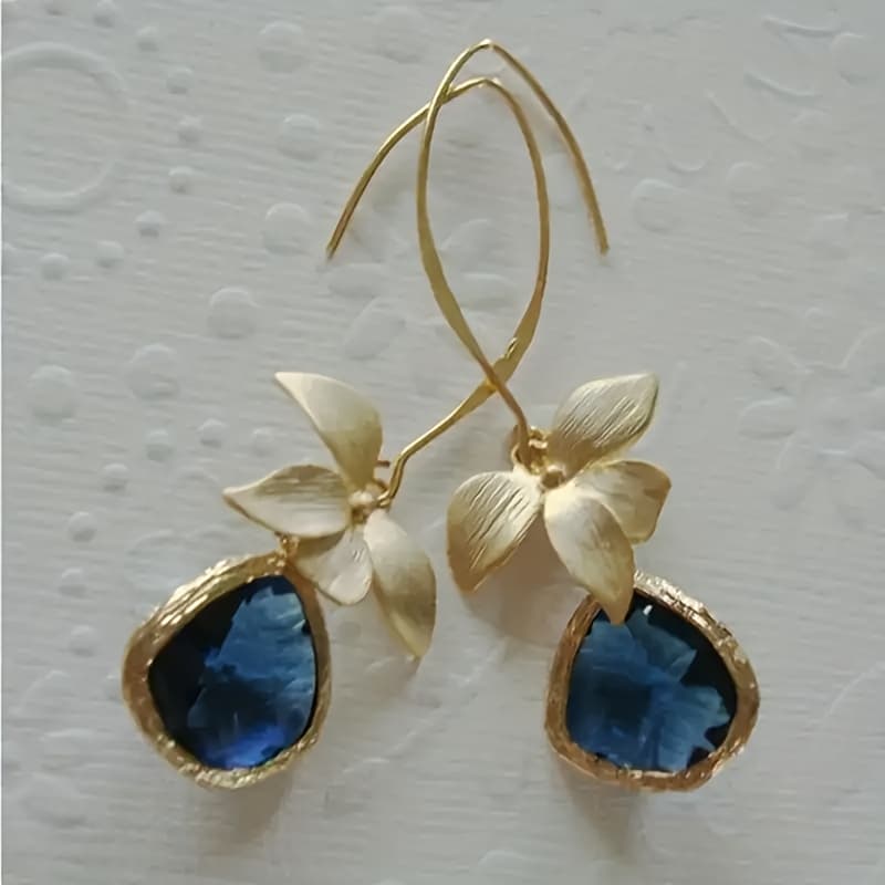 TEMU 2pcs (1 Pair) Of "love In " Pendant Earrings. The Texture Is As The Light And Shadow Flow. An Accessory For Brides , A Luxurious Dating Item, A Delicate Adornment For Thanksgiving Dates, An