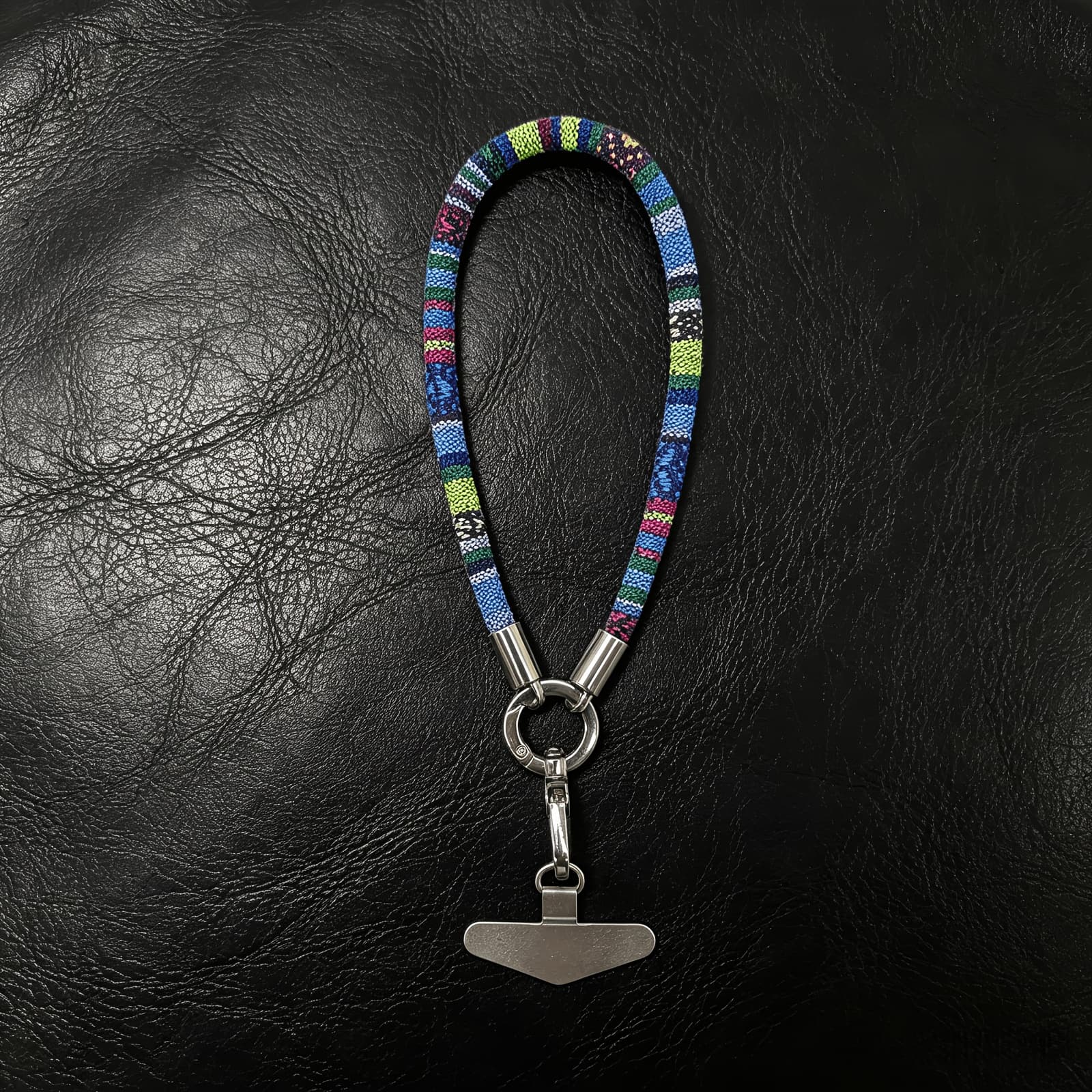 TEMU 1pc Bohemian Style Multicolor Woven Fabric Phone Lanyard, Wristband Anti-loss Chain, Outing Non-collision Style All- Pendant Universal Style