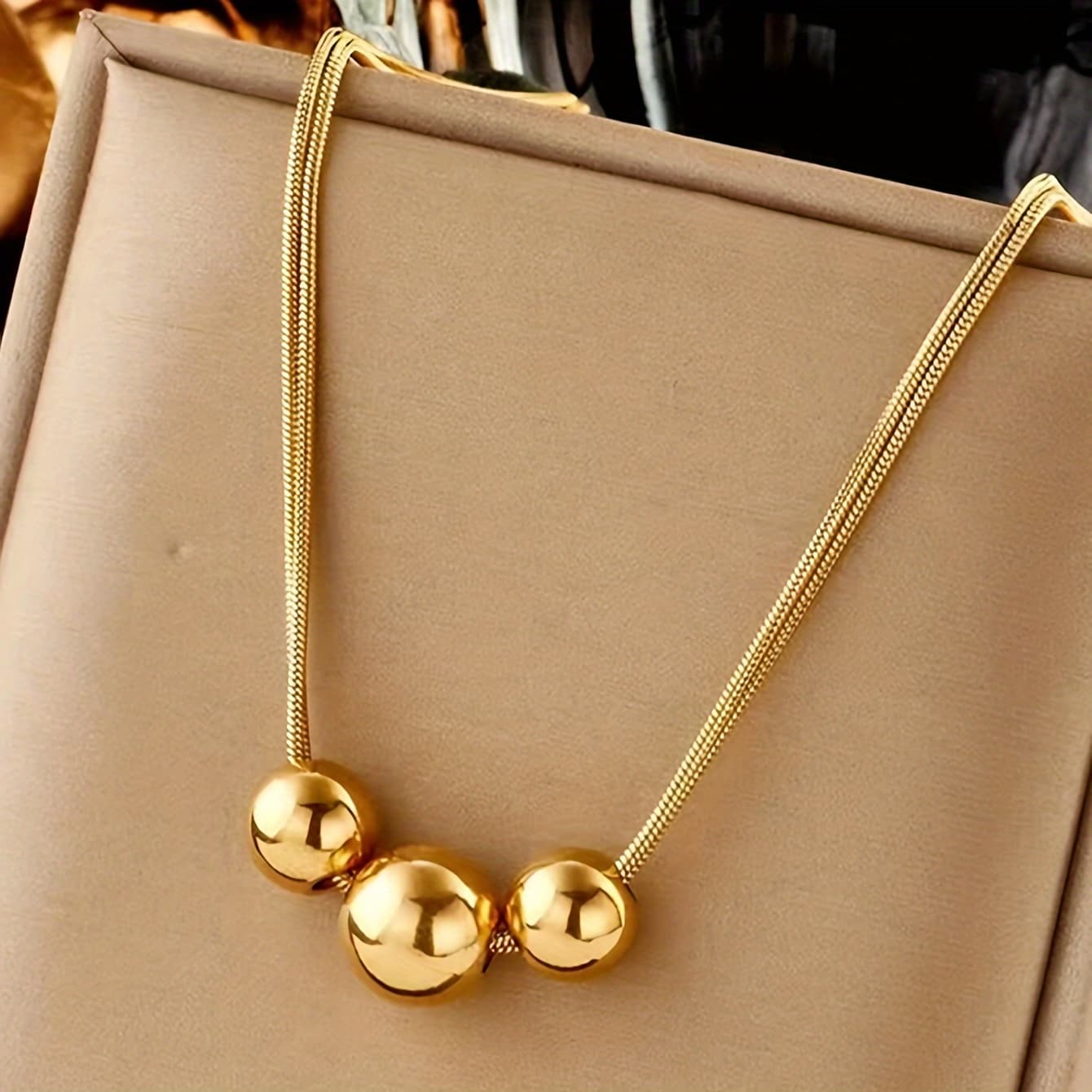 TEMU Women's Easy Niche Design Irregular Size Round Bead Necklace