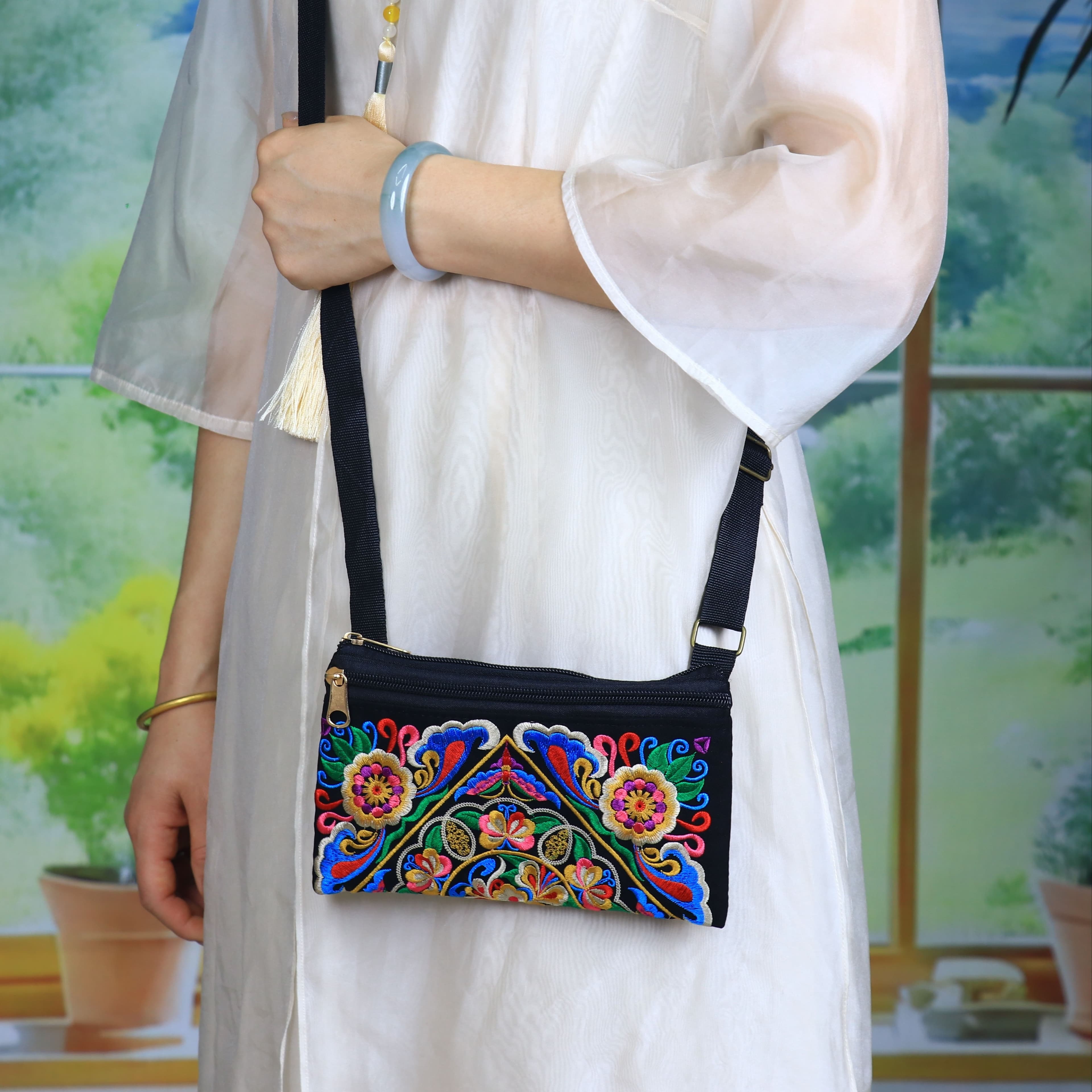 TEMU Yizhixiu Ethnic Floral Embroidery Crossbody Bag - Lightweight Dual-sided Phone Purse With Adjustable Strap, Zipper Closure, And Vibrant Mixed Colors For Casual And Festivals, Cell Phone Purse