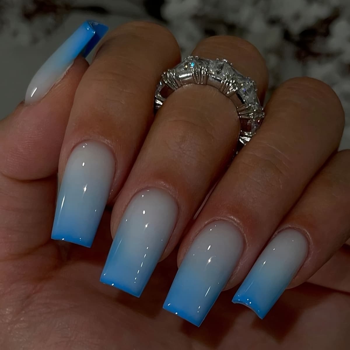 TEMU 24pcs Elegant Blue Gradient Ballet Sticker Set - Medium To Long Glossy Fake Nails, Suitable For Daily And Holiday Wear, Including Nail Kit (jelly Glue)