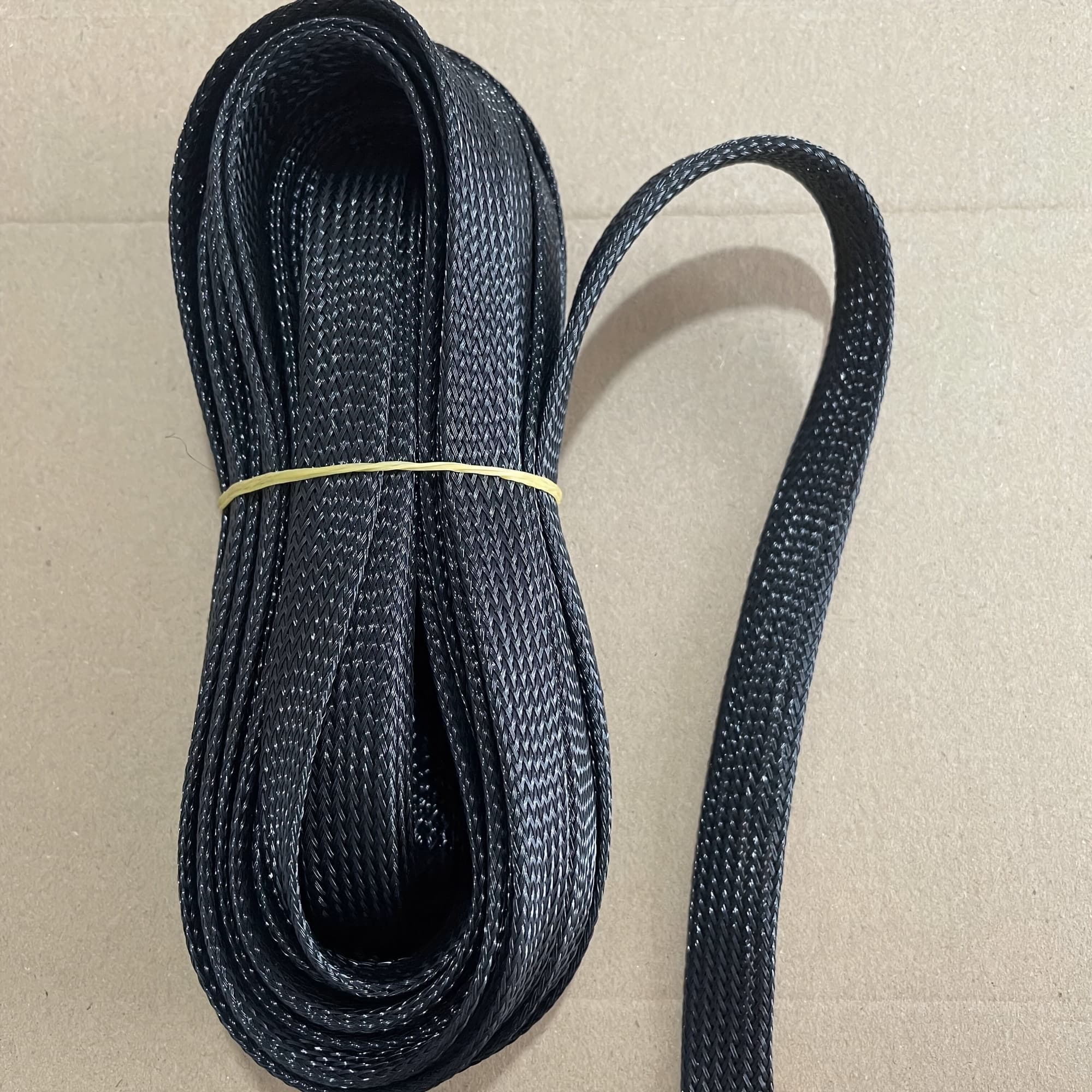 TEMU 10-meter Long Black Insulated Braided Tubing For 2/4/6/8/10/12/16/20/25/30/ Tight Pet Wire And Cable Protection, Expandable Cable Sleeve For Wire Sealing