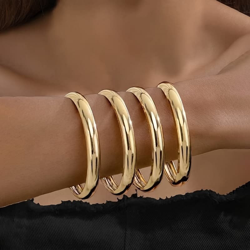 TEMU 4pcs Smooth Oversized Minimalist Bangle Bracelet Set, Fashion Gift For Women, Daily Wear Jewelry