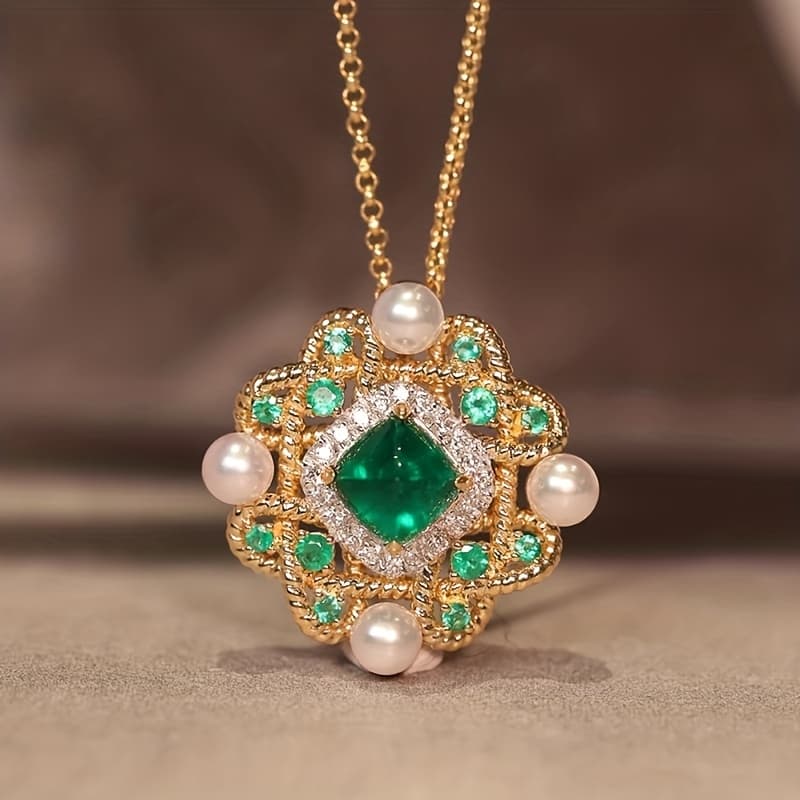 TEMU Gorgeous Inlay Green Synthetic Zirconia Hollow Out Court Style Pendant Necklace For Women Banquets Parties Jewelry Accessories Sweater Necklace Luxurious Valentine's Day Gifts