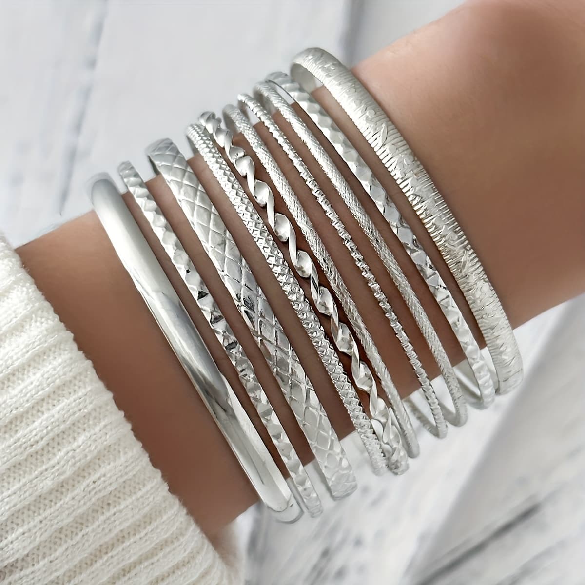 TEMU 10pcs Closed Bangle Stackable Set Minimalist Sexy Versatile Casual Carved Texture Thin Ring Bangle Set Closed Combination Set