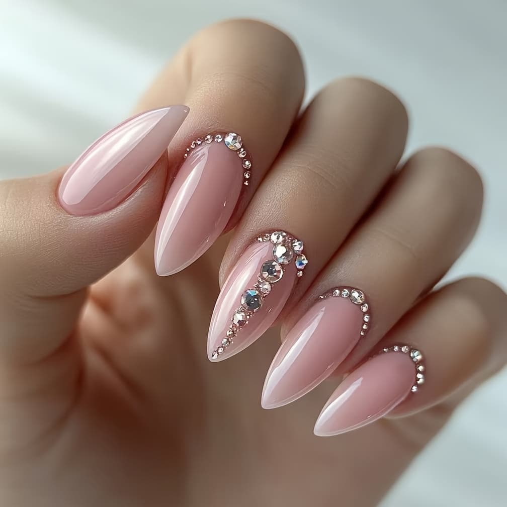 TEMU Y2k 24pcs Apricot Pink Small Diamond False Nails Hot Fireworks Luminous Temperament Fashion High-end Versatile White Wearing Nails Daily Commuting Essential Nail Art
