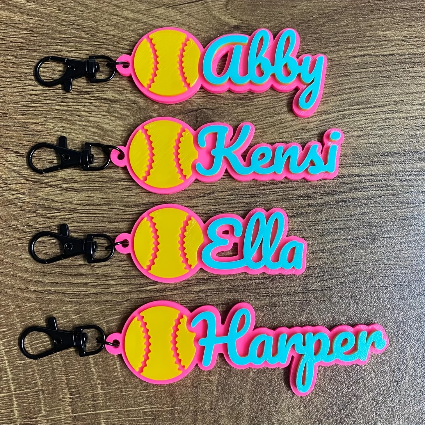 TEMU Personalized Softball Baseball Acrylic Keychain Custom 3d Printed Name With Vibrant Colors Gift Perfect For Game Day Backpack Tag Birthday Party Sports Accessory High Quality