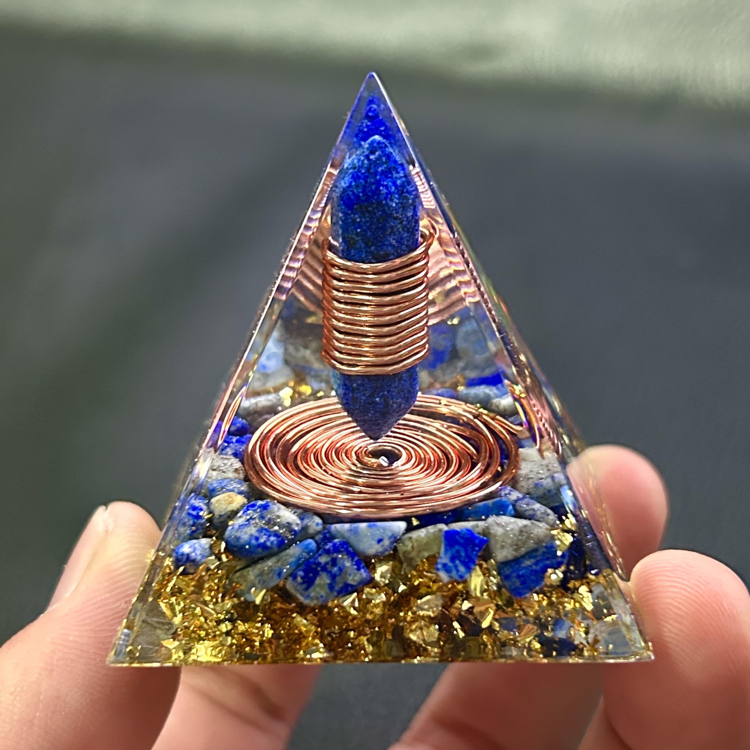 TEMU 1pc Lapis Double-pointed Orgone Pyramid, Base Made Of Lapis Chips And Copper Wire Coil, Decorative Piece For Office Or Living Room, Suitable As A Gift For Holidays And Birthdays