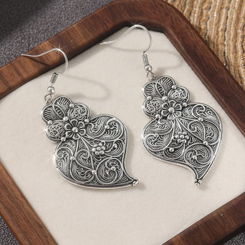 TEMU Vintage Silvery Copper Earring Heart Of Style Cute Maxi Hook Earring Gift For Women Jewelry Fantasy Earrings
