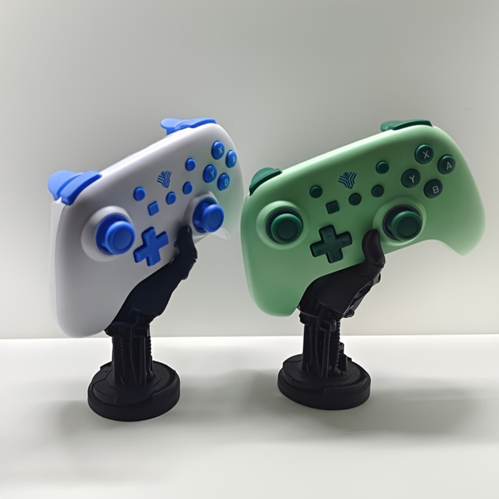 TEMU 2pcs Unique Cyberpunk Mechanical Arm (), Used As A Game Controller And Headphone Stand. Perfect For Office Desktop Decoration Very Suitable For Male Players As A Gift.