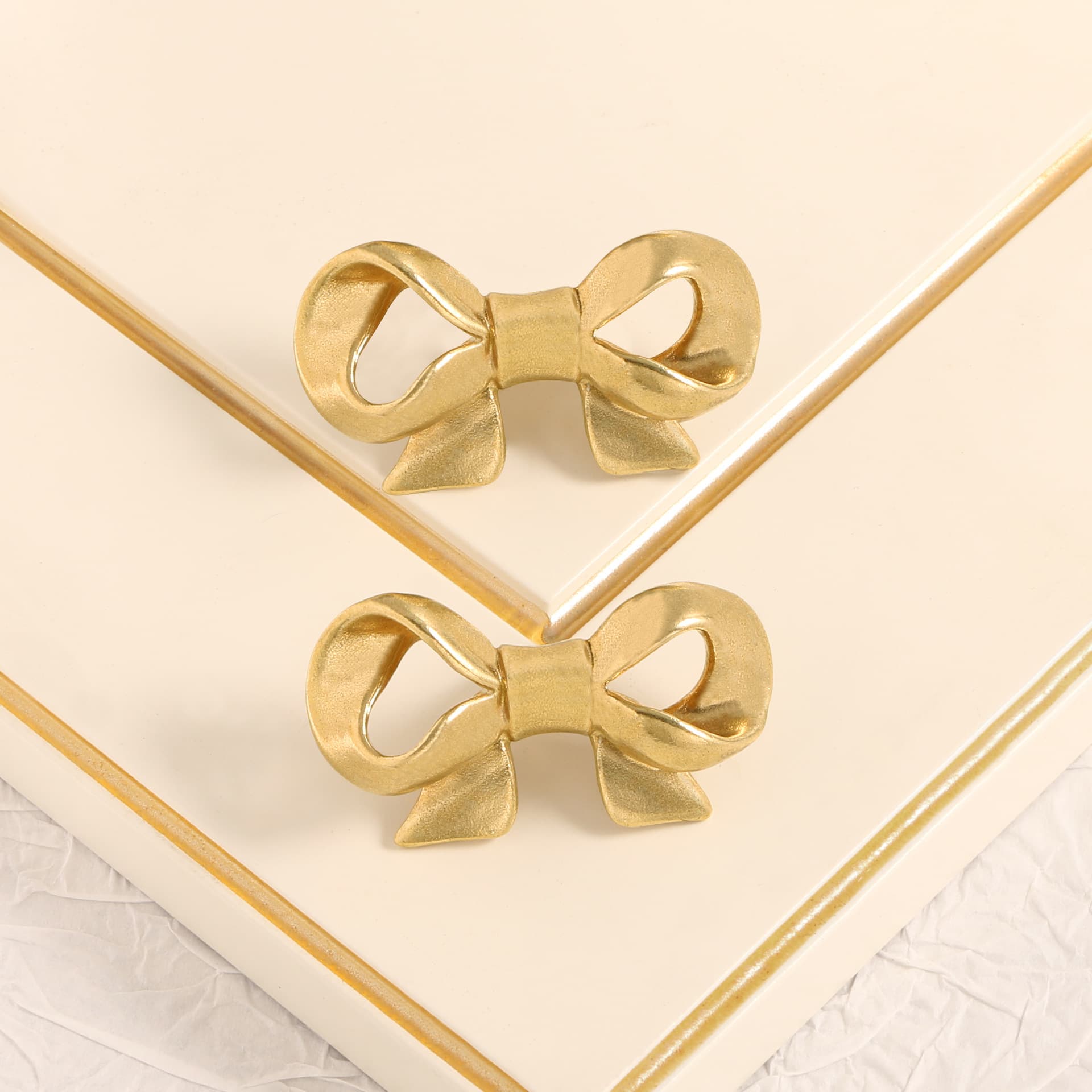 TEMU 2pcs Bow-knot Door Handles Furniture Cabinet Knobs Home Additions Living Room Bedroom Background Wall Decoration