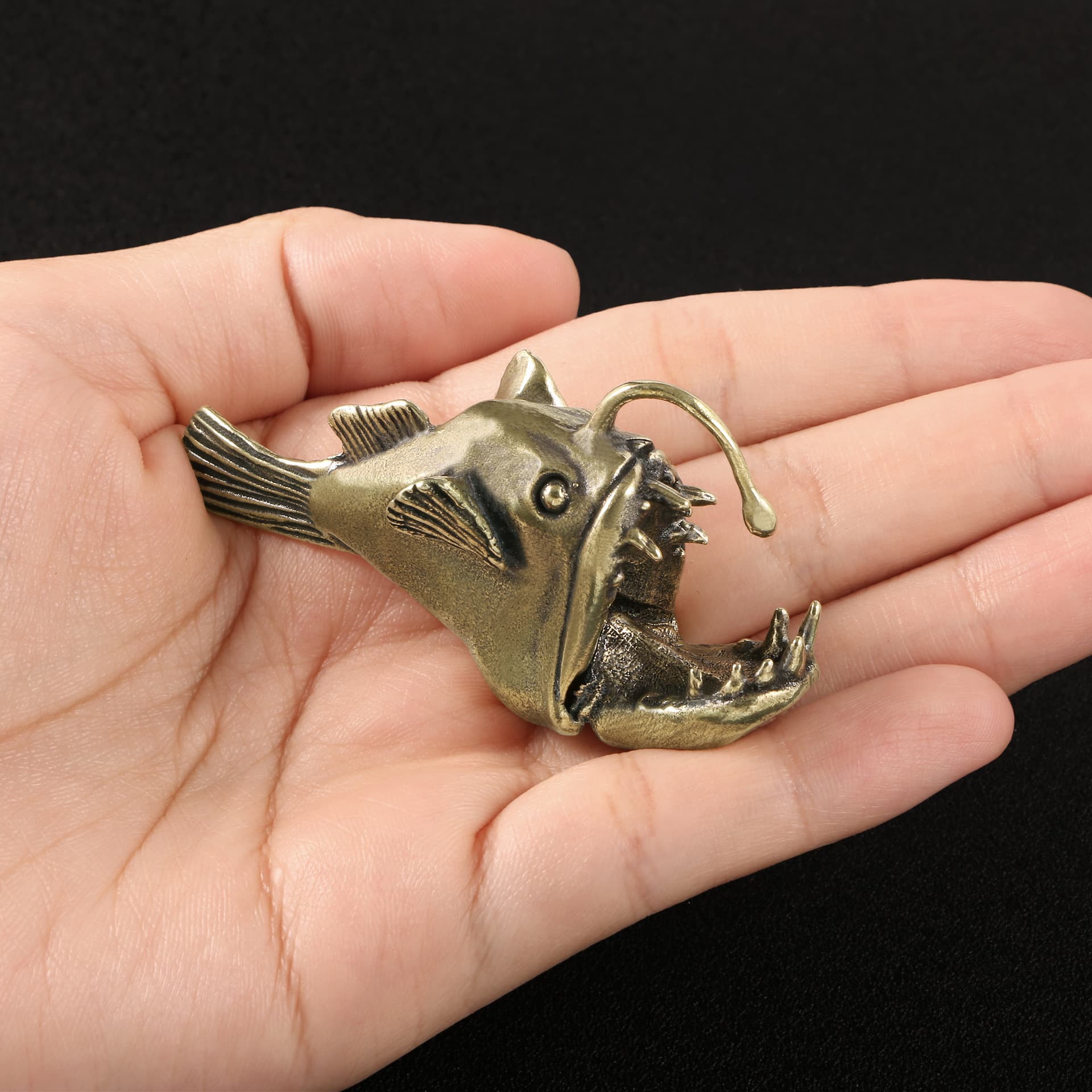TEMU Collectible Figurines, Halloween Decorations, Ocean Brass Small Statue For Gifts , Desk And Living Room Christmas