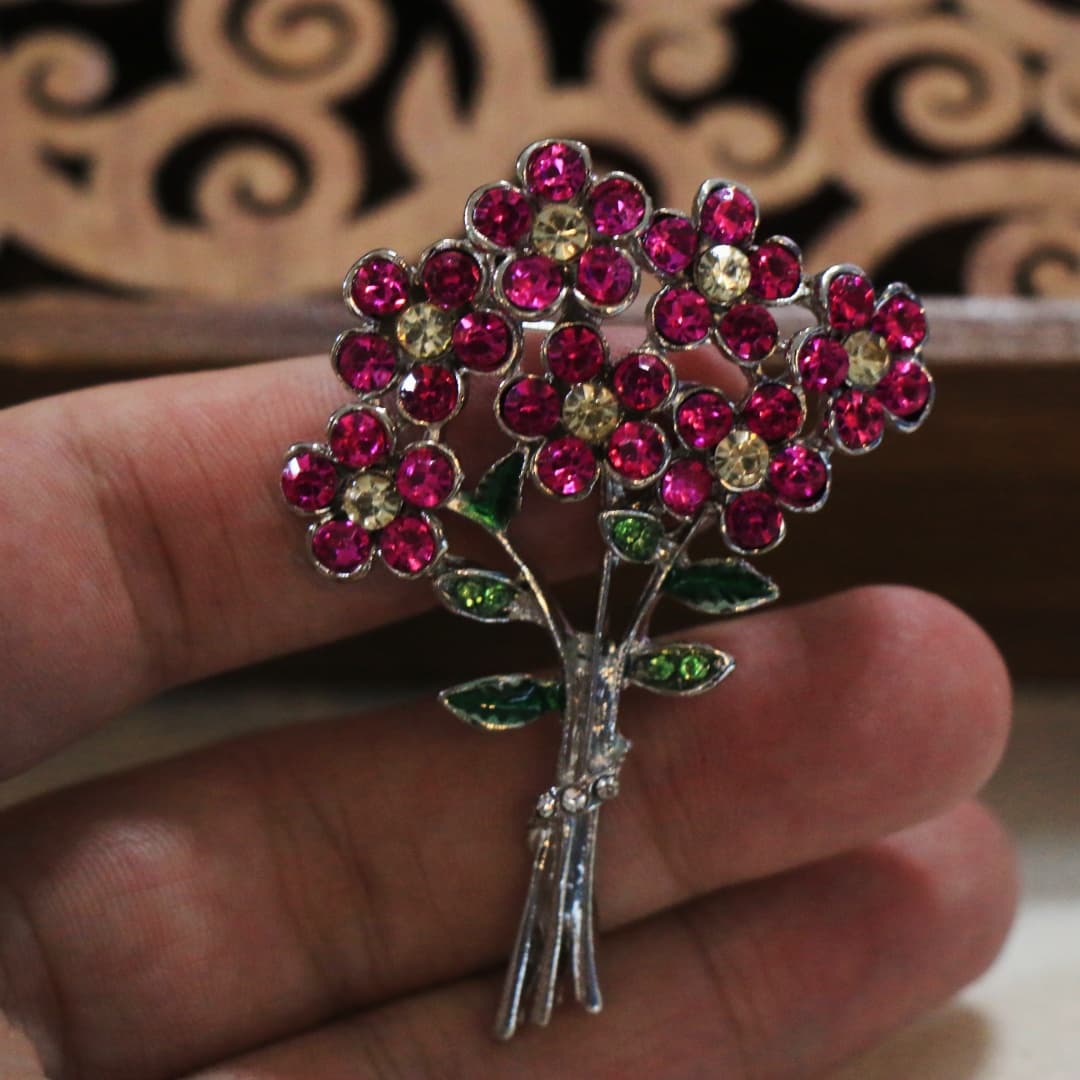 TEMU Beautiful Men's Women's Brooch Pins