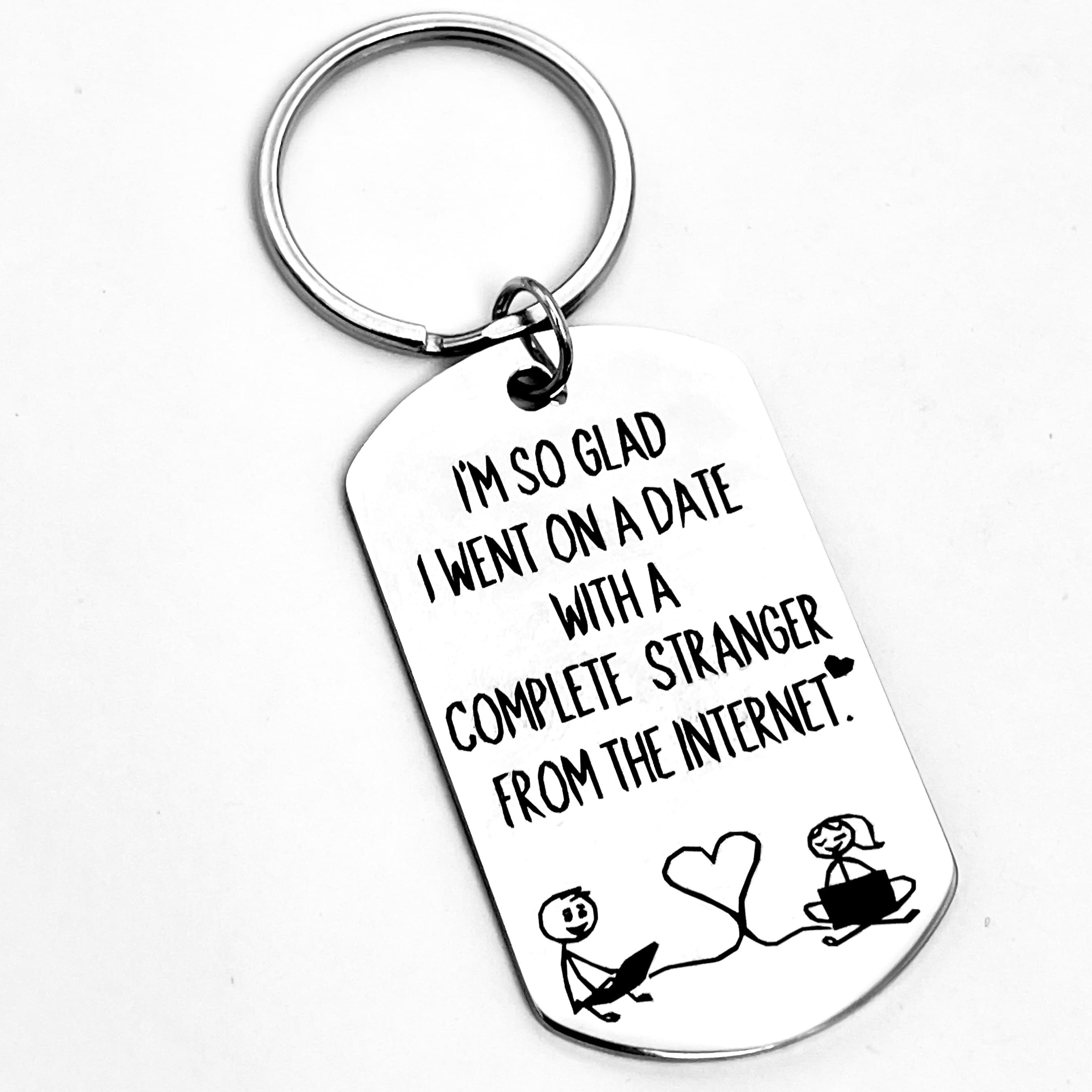 TEMU A Fun Online Dating Anniversary Keychain, 's Day Greeting, Humorous Gift For Couples, And Internet Theme Keychain