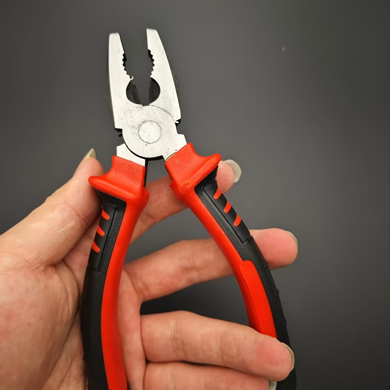 TEMU 1 Pair Of Pliers - Multifunctional Electrician Tool, Pliers, Structure, Durable Wire Cutter And Screwdriver Function 6inch In 1