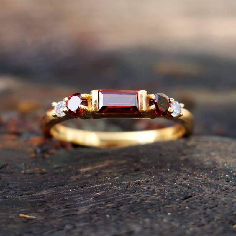 TEMU 1pc Deep Burgundy Cubic Synthetic Cubic Zirconiaia Ring - Engagement Suitable For Mardi Gras, Anniversary, Valentine's & Christmas Gifts - Elegant For Her, For Teenager