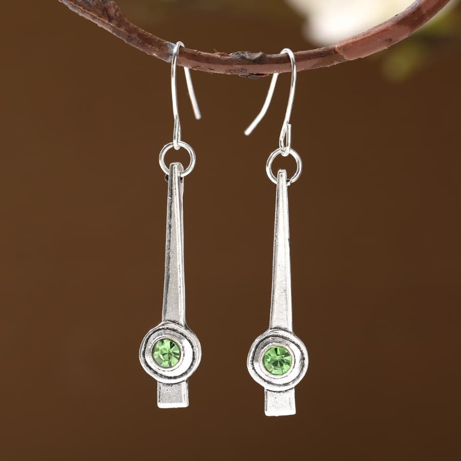 TEMU Retro Minimalist Style Earrings For Women Featuring Geometric Long With Green Synthetic Zirconia, Suitable For Daily Commuting, Casual , Parties, And Versatile Additions