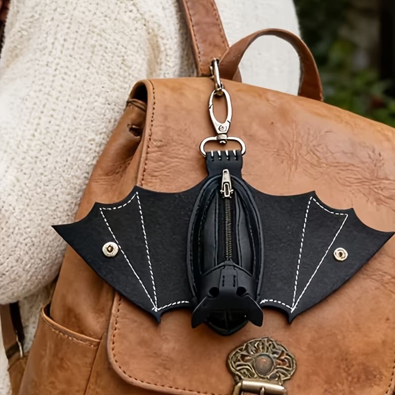 TEMU Bat Wallet Keychain, Mini Wallet Pendant, Halloween Bat Keychain Accessory, Creative Bat Zipper Bag