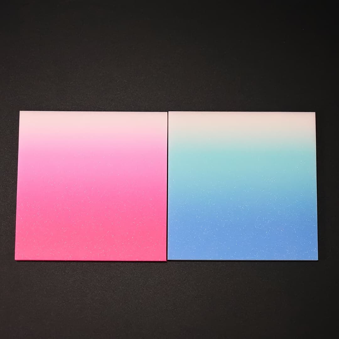 TEMU 100 Sheets Gradient Shimmering Transparent Adhesive Note Paper, Sparkling, Self-adhesive, No Residue, Transparent, Bookmark, Notebook, Back-to-school Gift, 3 Inches X 3 Inches
