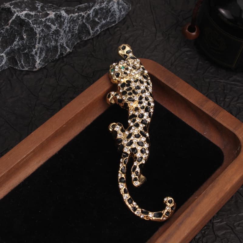 TEMU Leopard - Shaped Brooch With Rhinestones & Enamel: Perfect For Luxurious Outfits, Evening Events & Styles