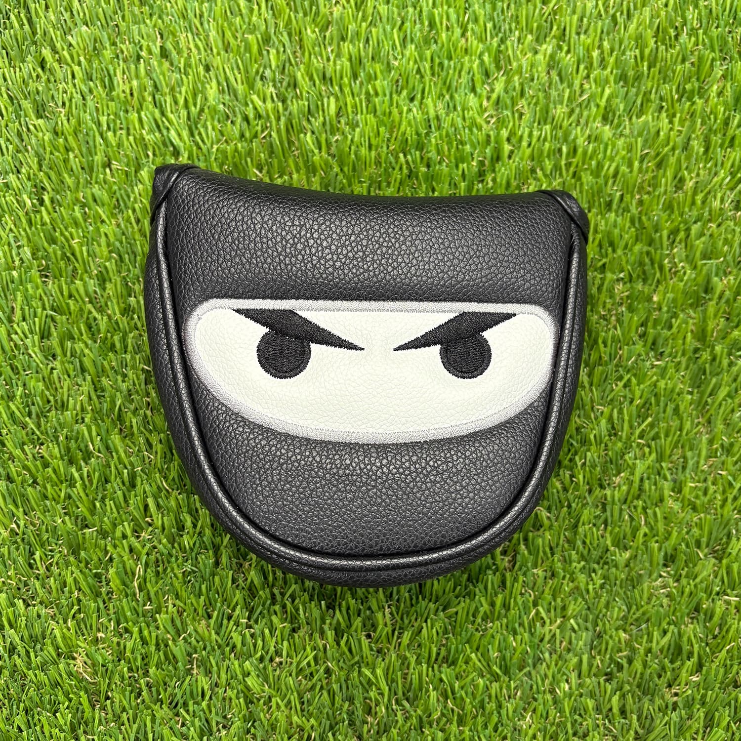 TEMU -themed Golf Putter Cover In Black And White With , Made Of High-quality For Durability, Fits To Protect Head From Scratches, A Accessory For Golfers