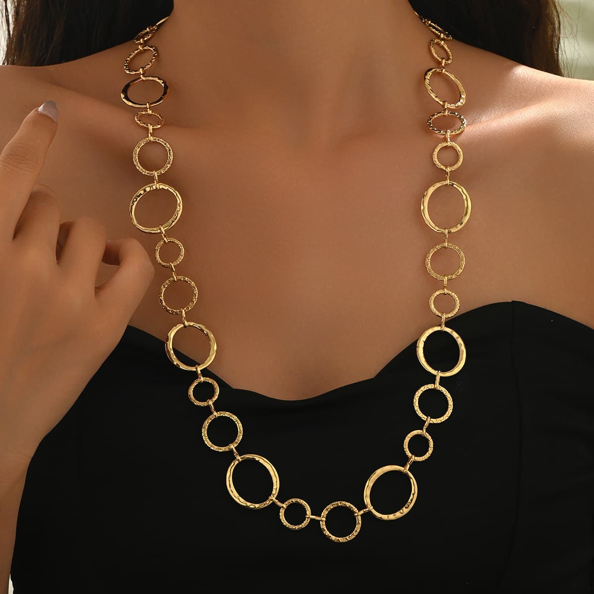 TEMU 1 Vintage Geometric Circle Necklace, Versatile For Daily Wear, Ideal Gift For Valentine's Day, , And Other Occasions