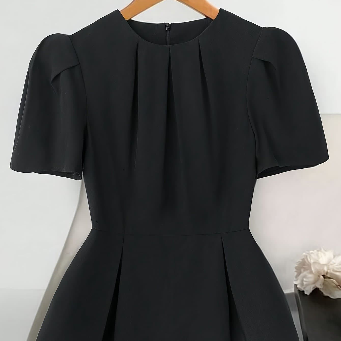TEMU Elegant Directional Round Neck Waist-defining Short Sleeve Women's Blouse