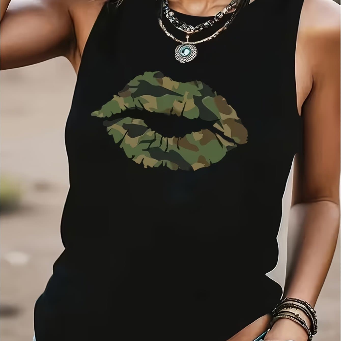 TEMU Trendy Versatile Women's Tank Top{streetwear Style}{camouflage Lips Graphic Tee}, Perfect For Lounging At Home, Going Out Or As A Gift, For Outdoor S Valentine's Day