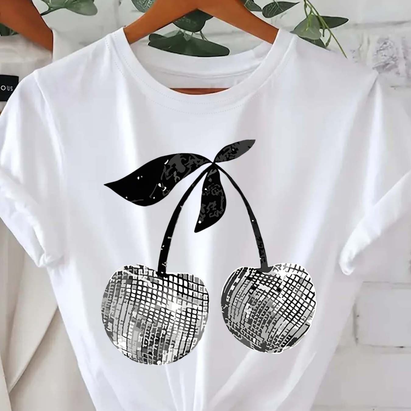 TEMU Silvery Cherry Graphic Print T-shirt, Short Sleeve Crew Neck Casual Top For Summer& Spring, Women' S Clothing