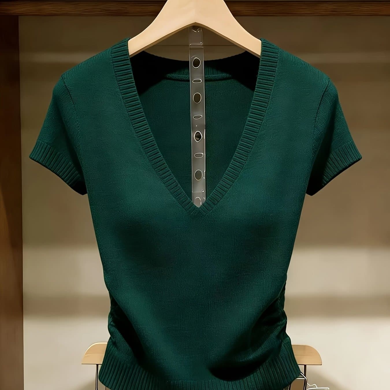 TEMU Women's Summer Clothing, Short-sleeve Sweater, V-neck Waist-cinching Design, Regular Fit Pullover, Spring And Summer