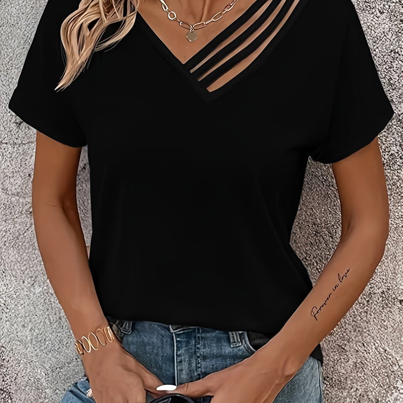 TEMU Stylish Asymmetrical V-neck T-shirt For Women - A Casual Short Sleeve For Spring And Summer, Featuring A Breathable, Soft, And Comfortable.